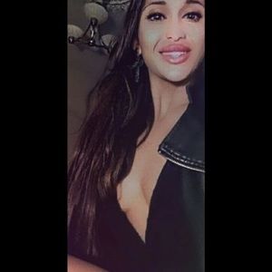 Meet your Posher, Stefanii